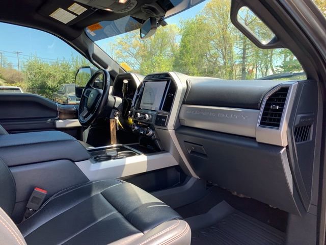 Used 2022 Ford F350 Lariat w/ Chrome Package image 17