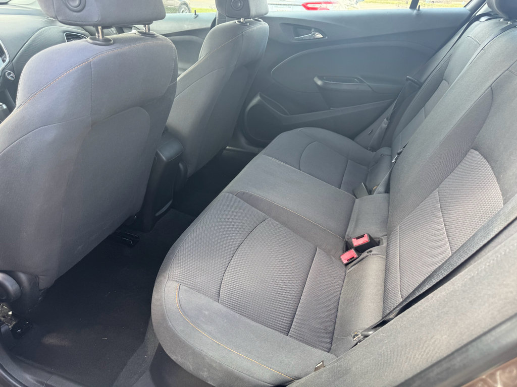 Used 2019 Chevrolet Cruze LS image 15