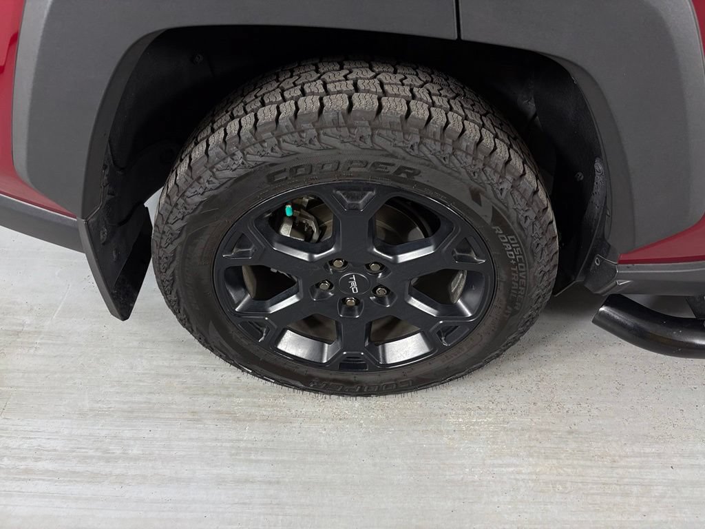 Used 2021 Toyota RAV4 TRD Off-Road w/ TRD Off-Road Weather Package AWD/4WD image 14