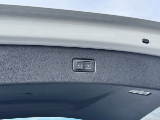 Certified 2023 Audi Q7 3.0T Premium Plus image 16