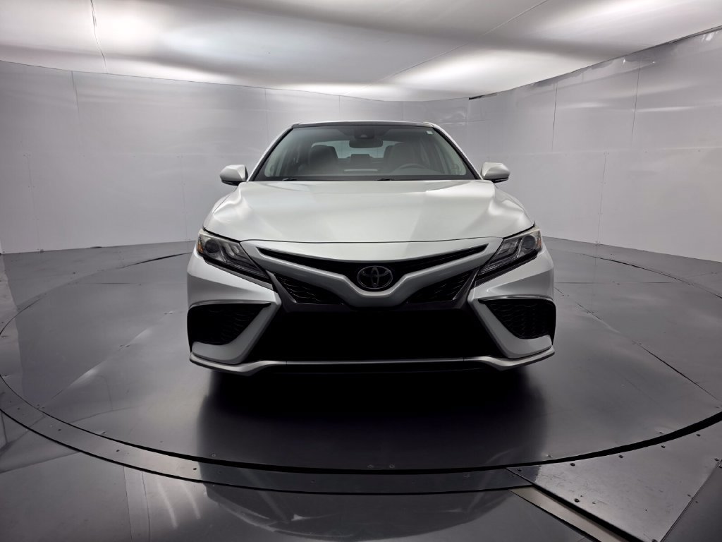 Used 2021 Toyota Camry XSE w/ Navigation Package FWD image 2