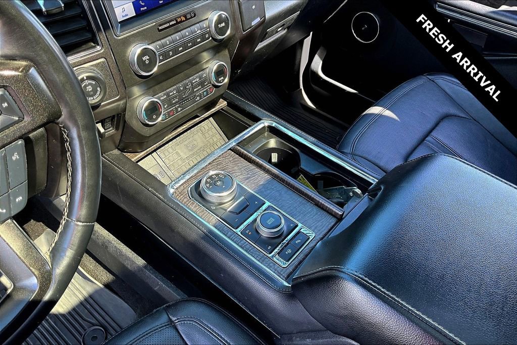 Used 2020 Ford Expedition Limited w/ Equipment Group 302A image 17
