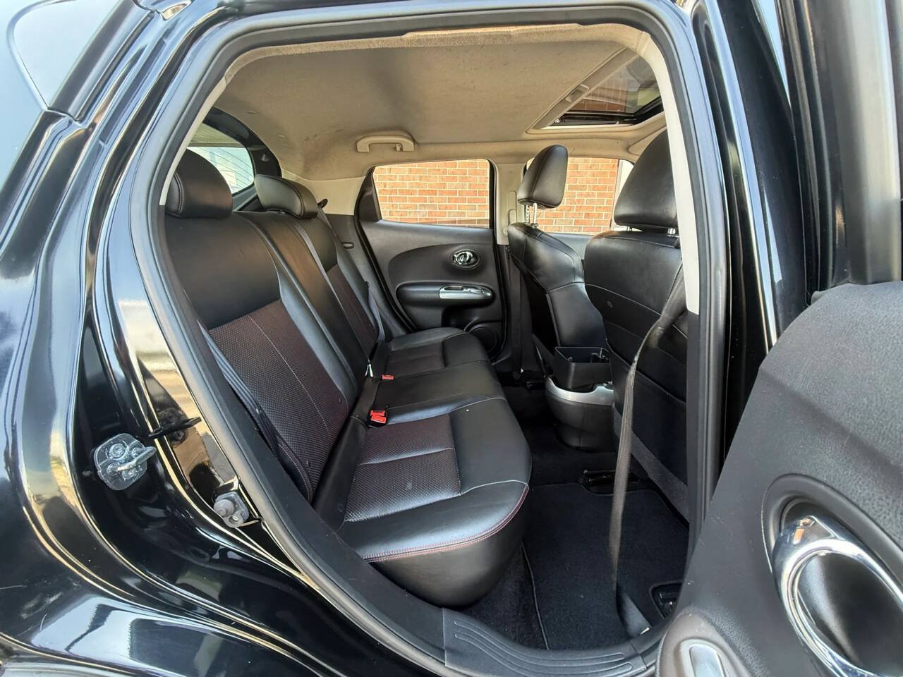 Used 2014 Nissan Juke SL AWD/4WD image 22