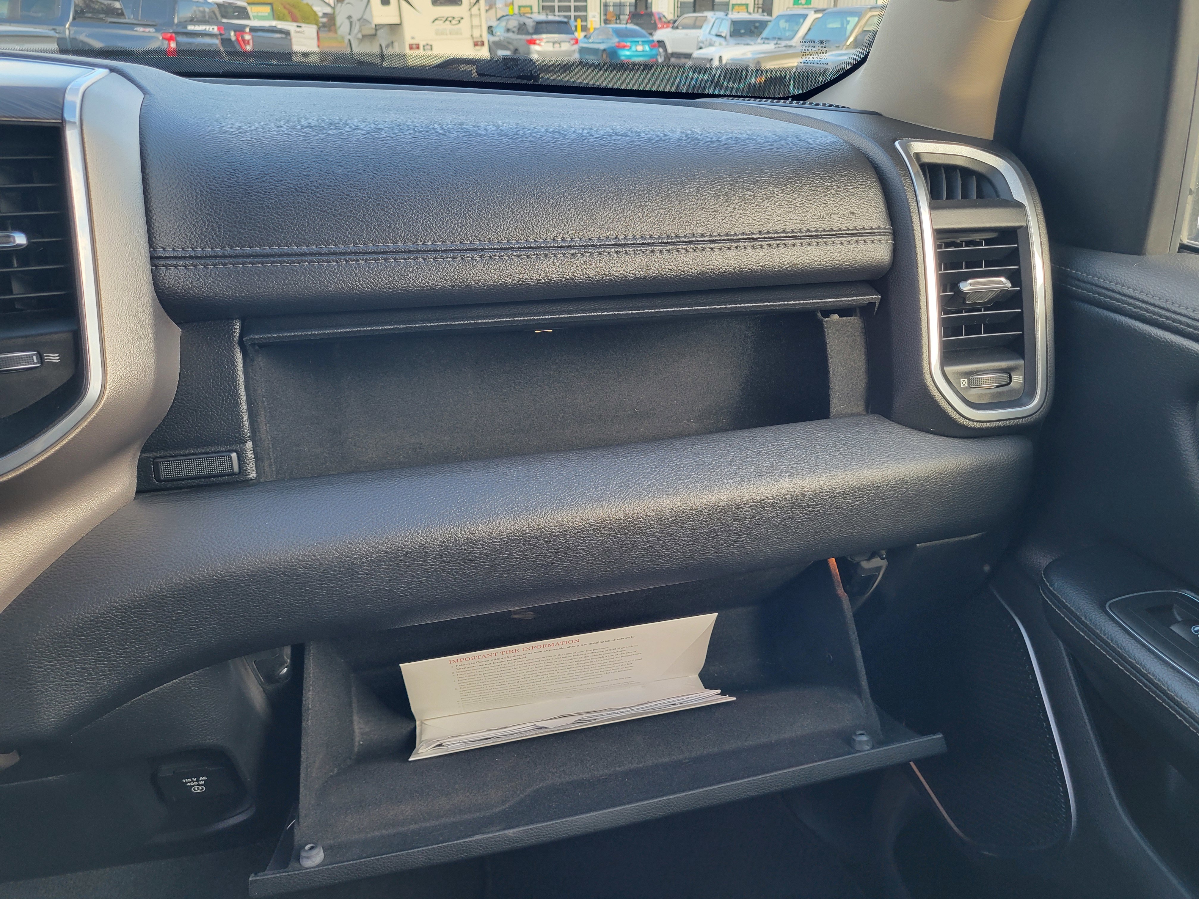 Used 2019 RAM 1500 Laramie image 26