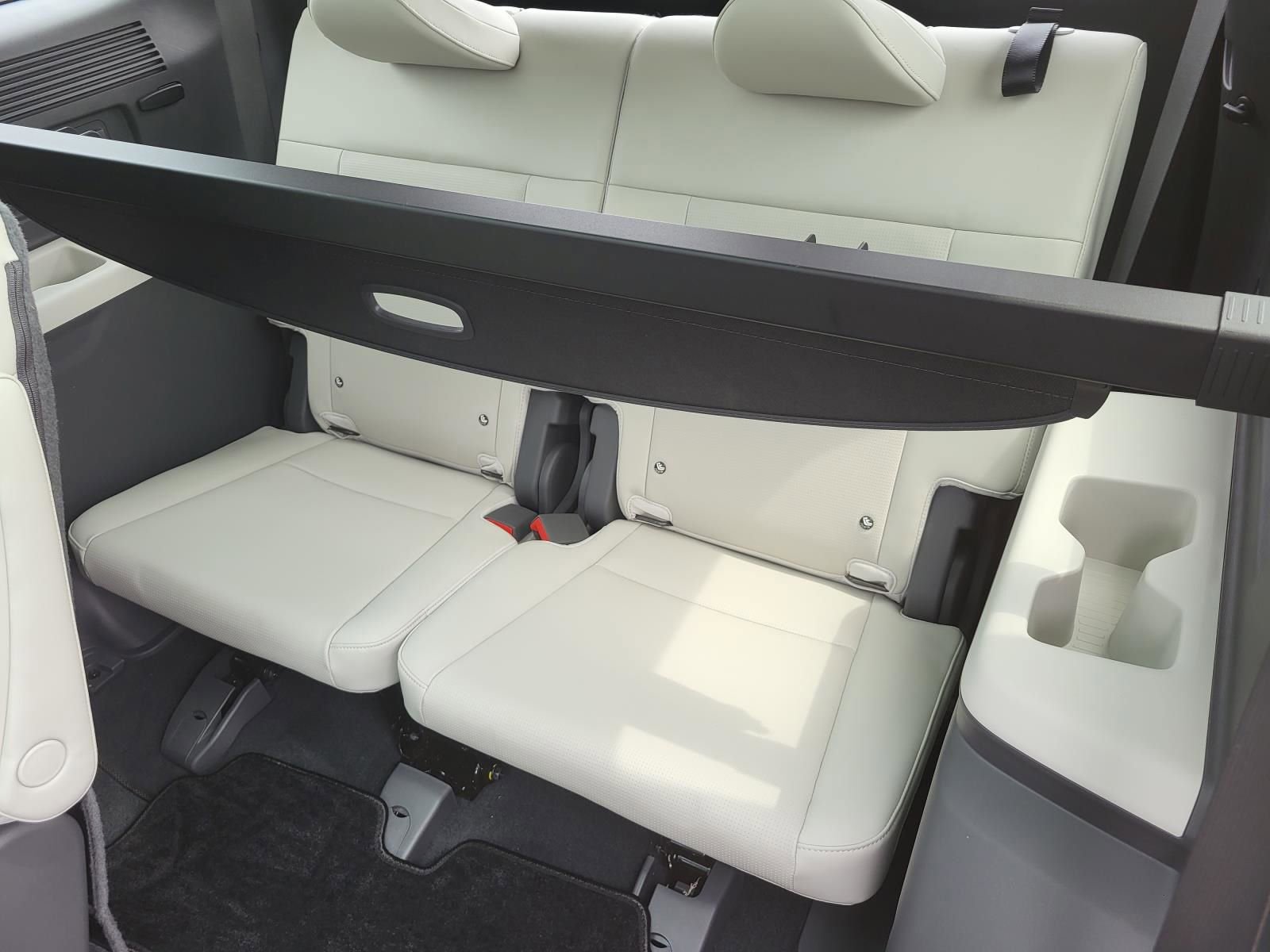 Used 2024 Hyundai Santa Fe Calligraphy AWD/4WD image 19