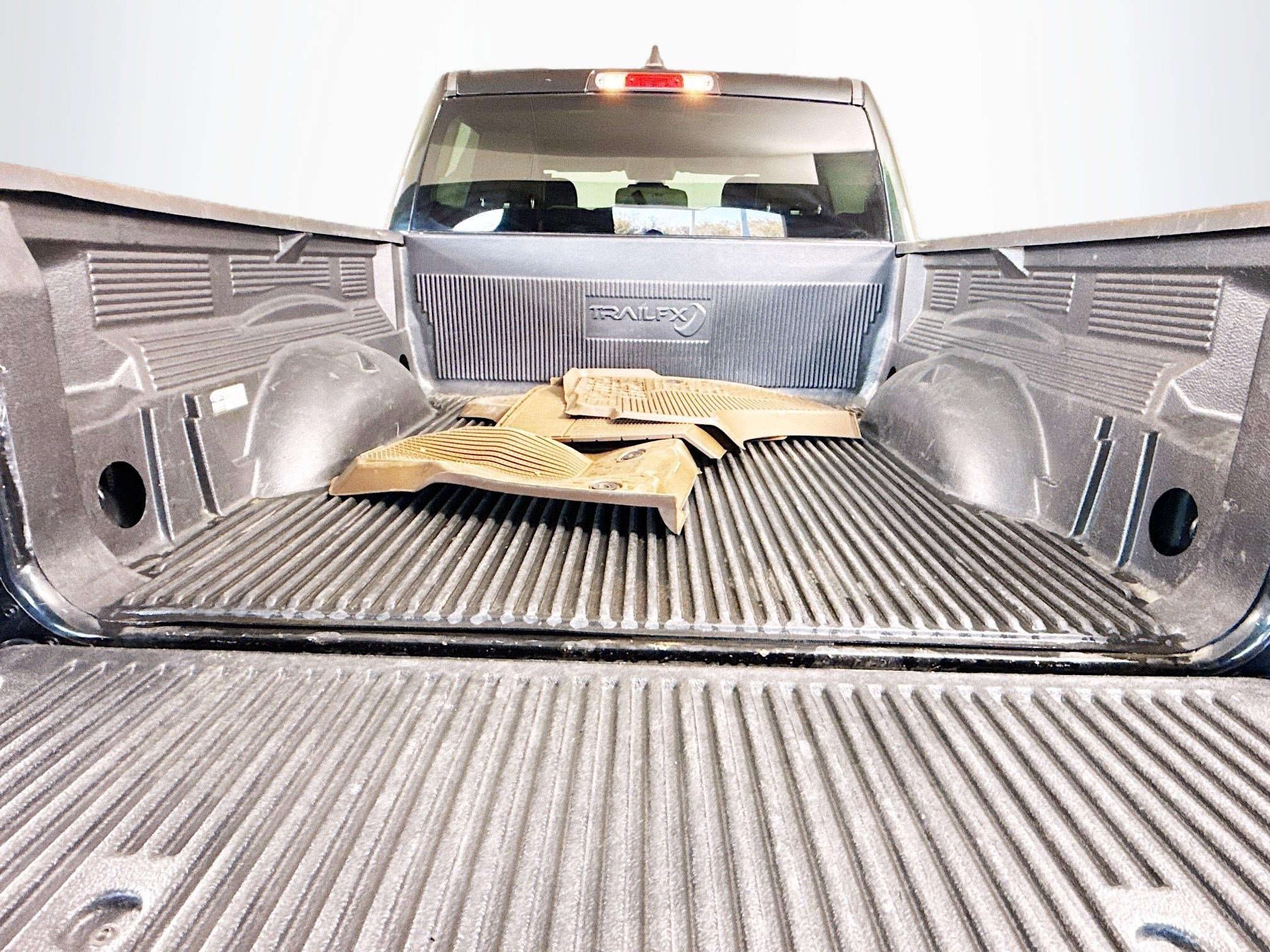 Used 2019 RAM 1500 Laramie image 35