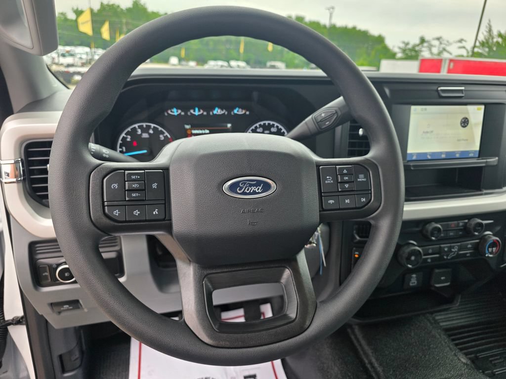 New 2026 Ford F350 XL w/ XL Chrome Package AWD/4WD image 31