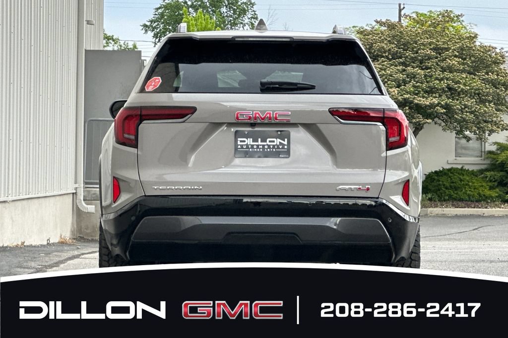 New 2026 GMC Terrain AT4 AWD/4WD image 8