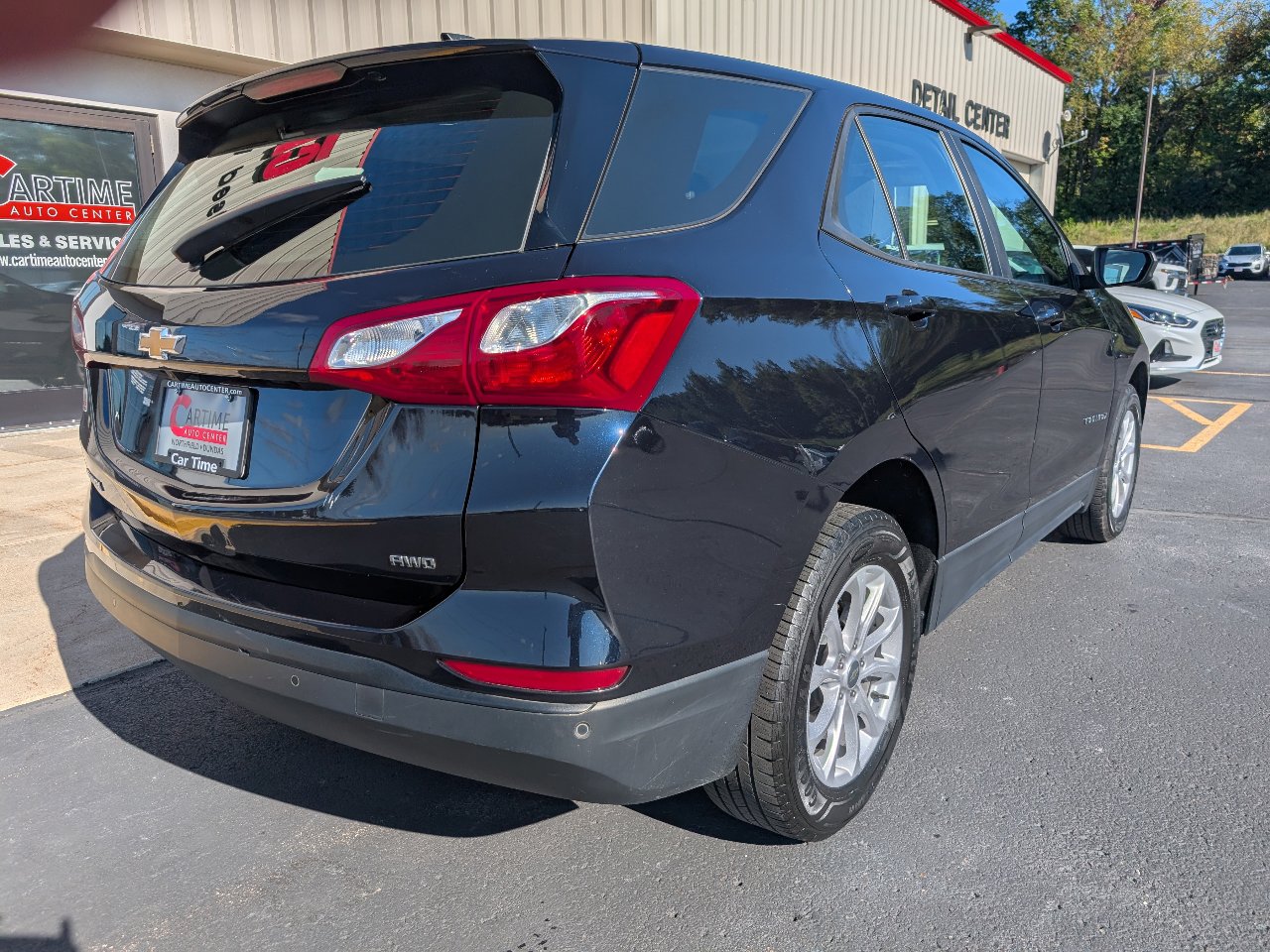 Used 2021 Chevrolet Equinox LS image 8