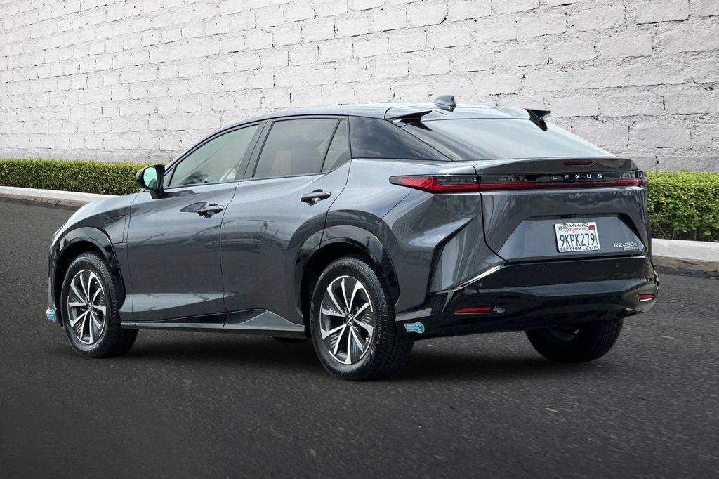Used 2023 Lexus RZ 450e Premium w/ Technology Package AWD/4WD image 6