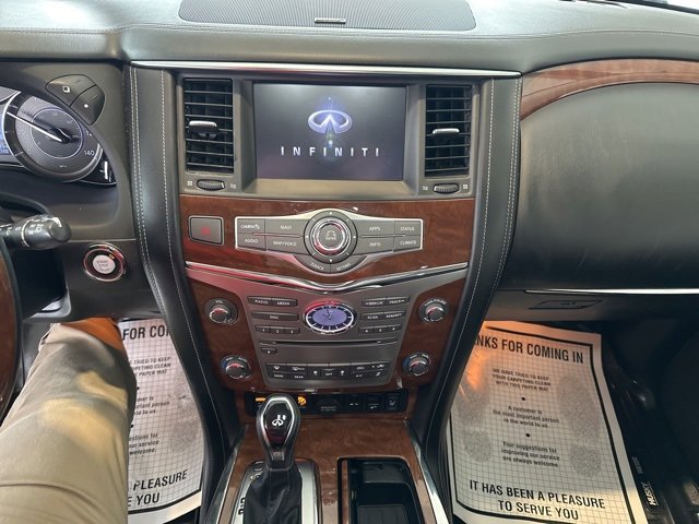 Used 2018 INFINITI QX80 4WD w/ Driver Assistance Package image 10