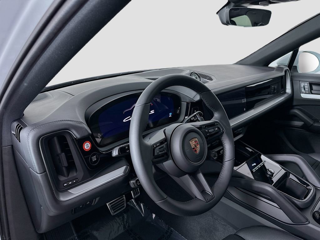 New 2025 Porsche Cayenne S image 4