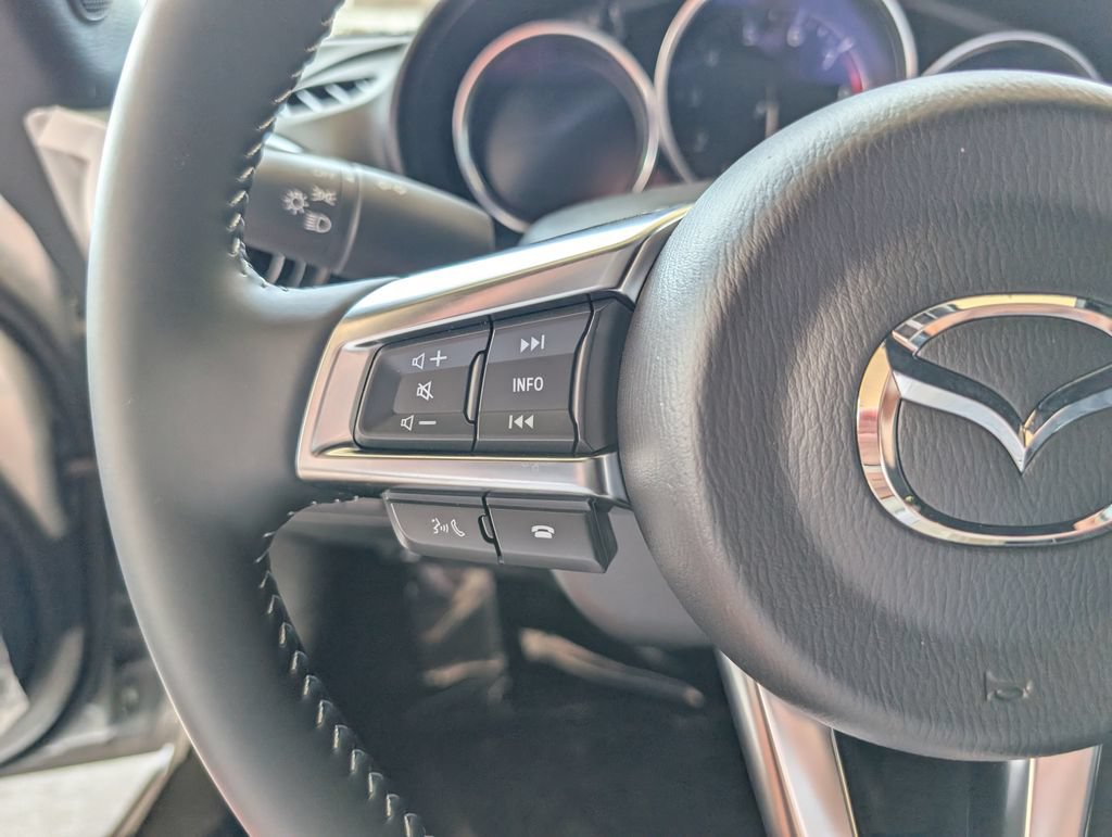 New 2026 MAZDA MX-5 Miata RF Club RWD image 12