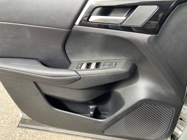 Used 2024 Mitsubishi Outlander SE image 14
