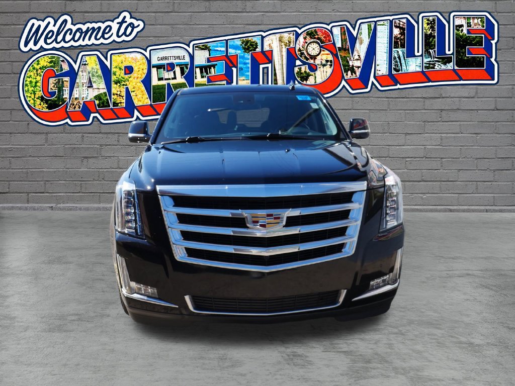 Used 2020 Cadillac Escalade Luxury AWD/4WD image 21