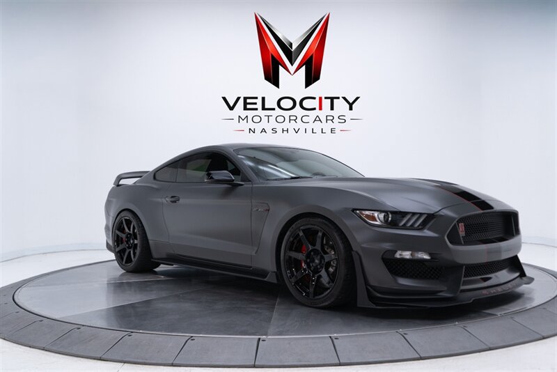 Used 2018 Ford Mustang Shelby GT350R w/ GT350R Equipment Group 920A RWD image 4