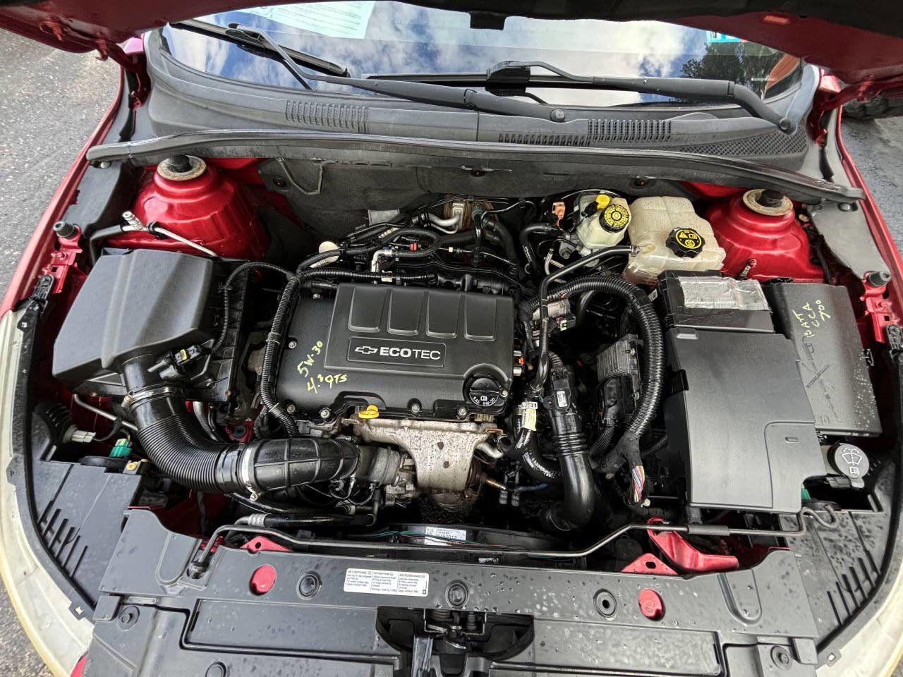 Used 2011 Chevrolet Cruze LT image 19