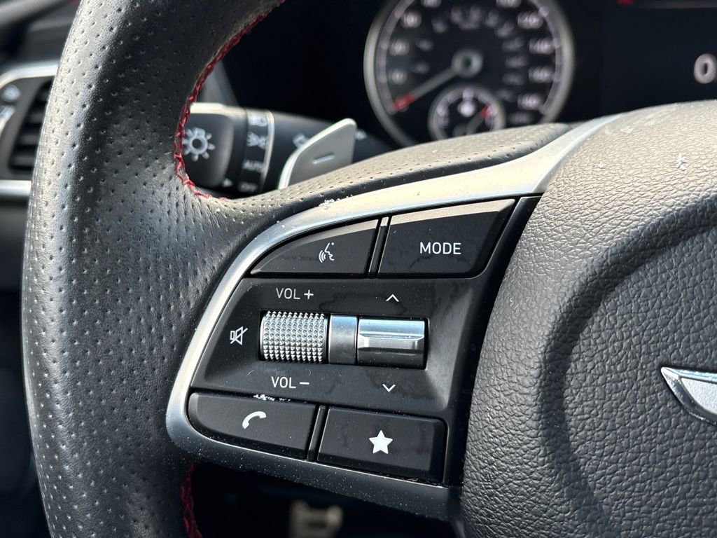 Used 2022 Genesis G70 3.3T w/ Sport Advanced Package image 21