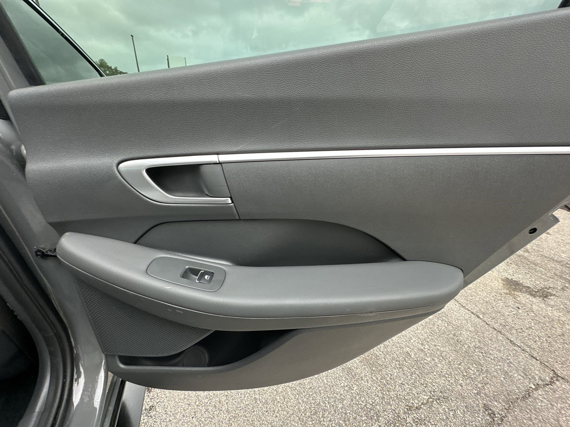 Used 2021 Hyundai Sonata SE image 32