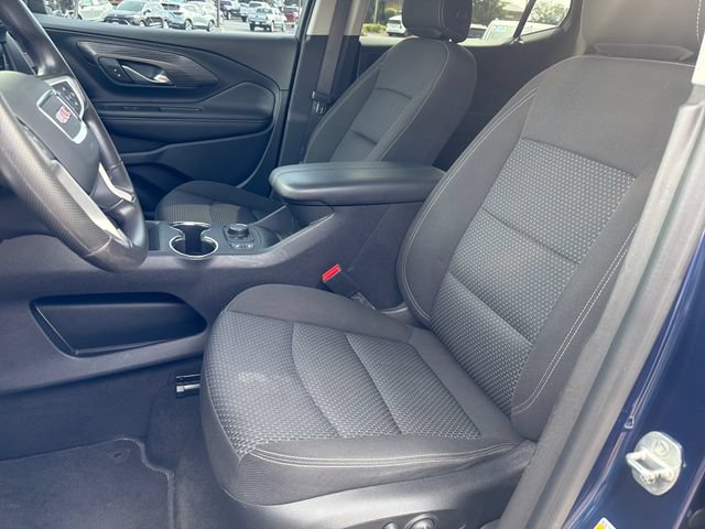 Certified 2022 GMC Terrain SLE w/ Driver Convenience Package FWD image 9