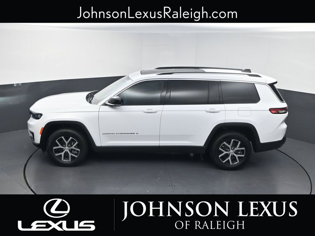 Used 2024 Jeep Grand Cherokee L Limited AWD/4WD image 30