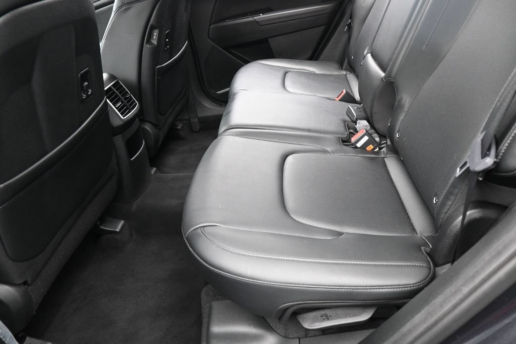 Used 2024 Kia Sportage EX FWD image 34