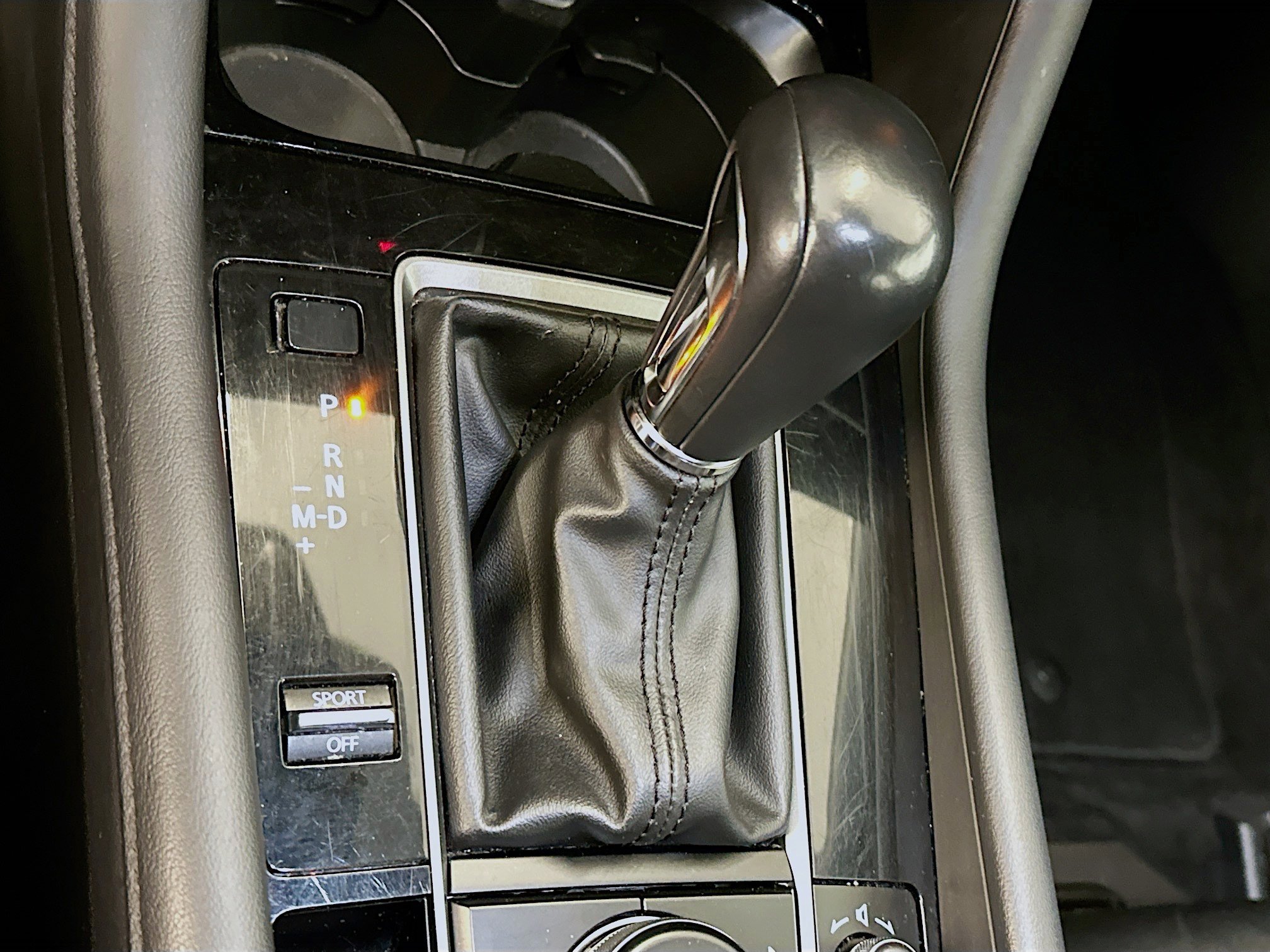 Used 2024 MAZDA MAZDA3 s image 25