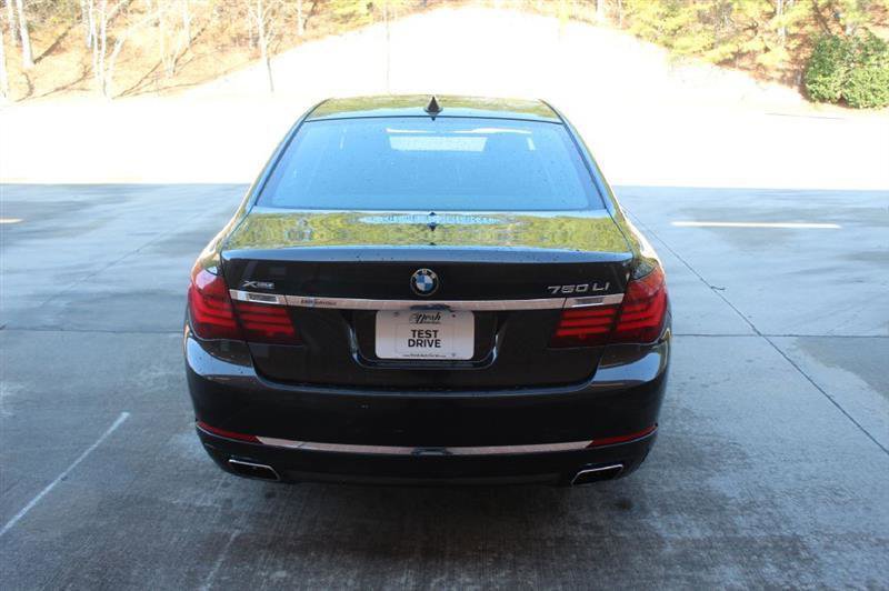 Used 2013 BMW 750Li xDrive AWD/4WD image 4