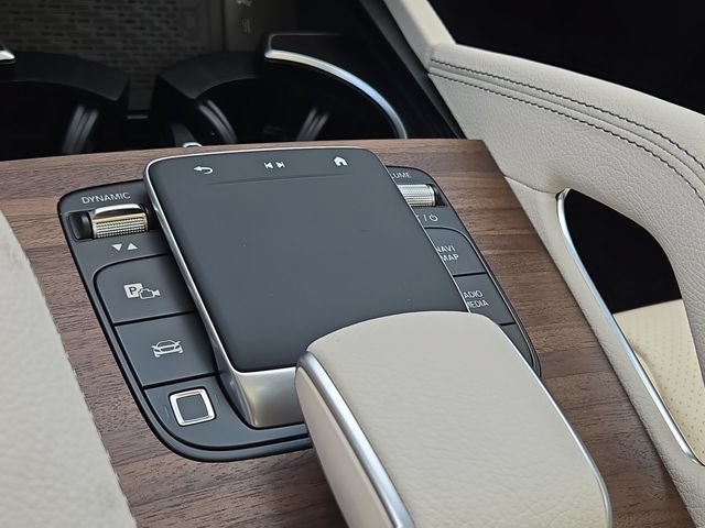 New 2026 Mercedes-Benz GLS 450 4MATIC image 17