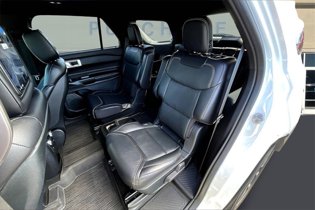 Used 2020 Ford Explorer ST w/ Premium Technology Package image 22