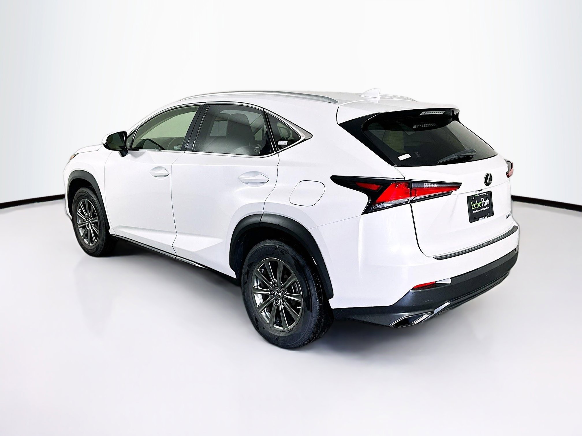 Used 2018 Lexus NX 300 FWD image 5