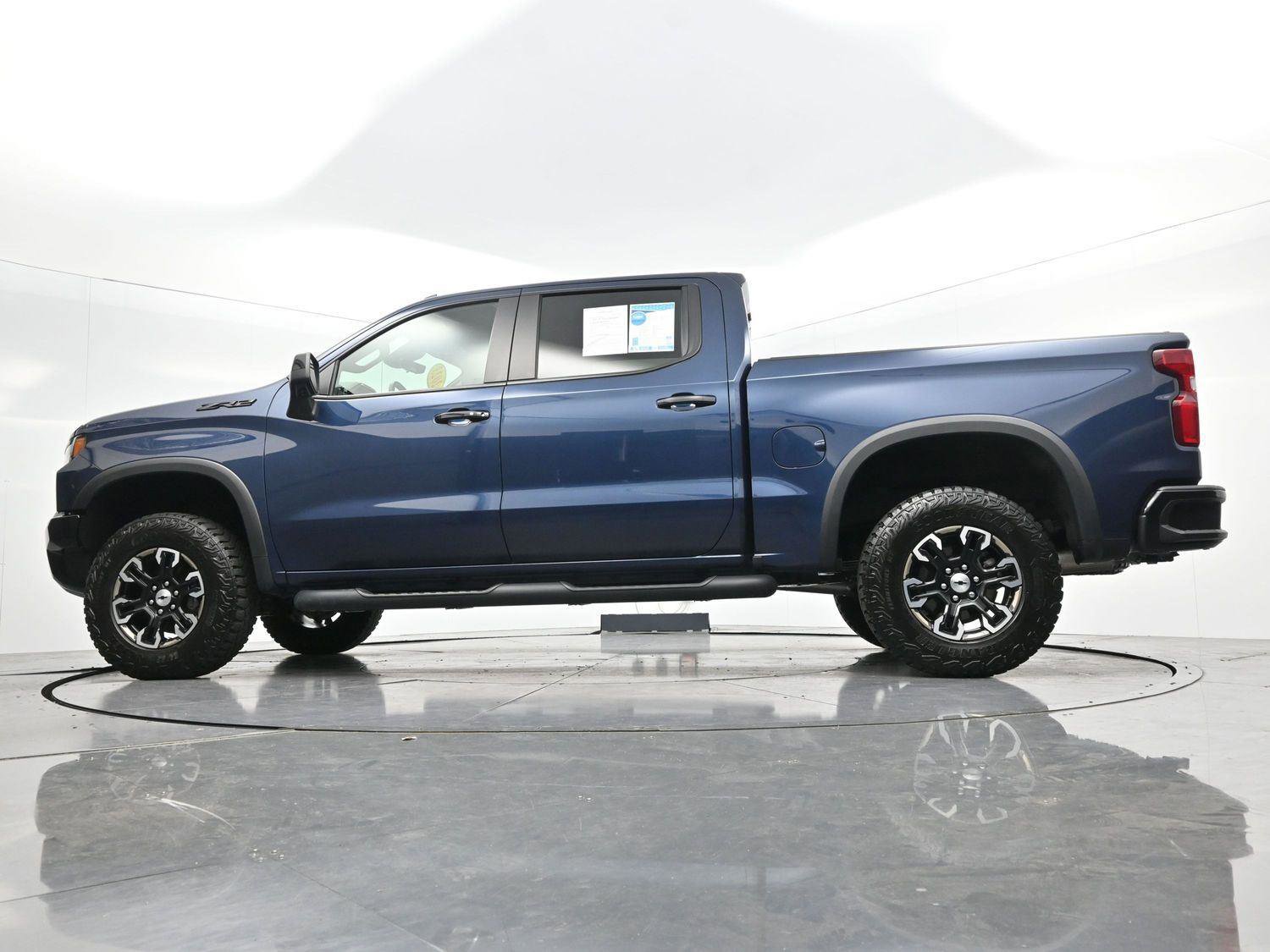Used 2023 Chevrolet Silverado 1500 ZR2 w/ Technology Package image 49