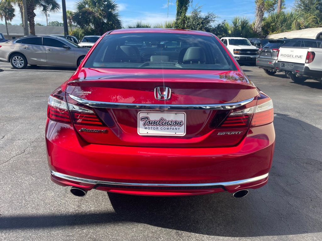 Used 2017 Honda Accord Sport image 4