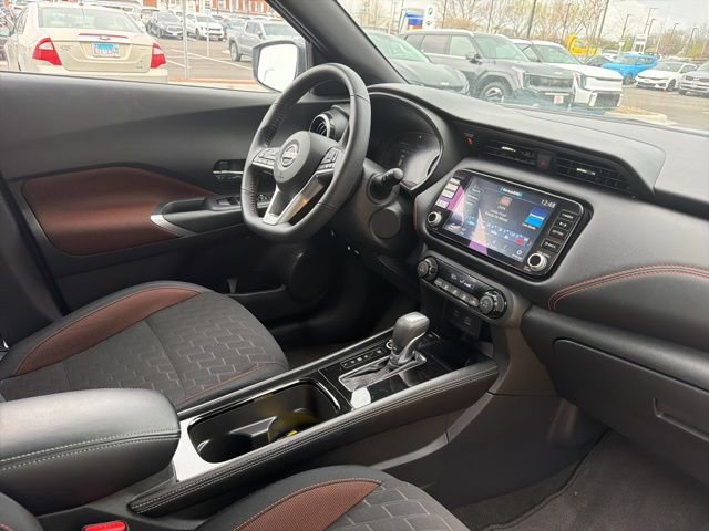 Used 2023 Nissan Kicks SR w/ Interior Electronics Package image 18