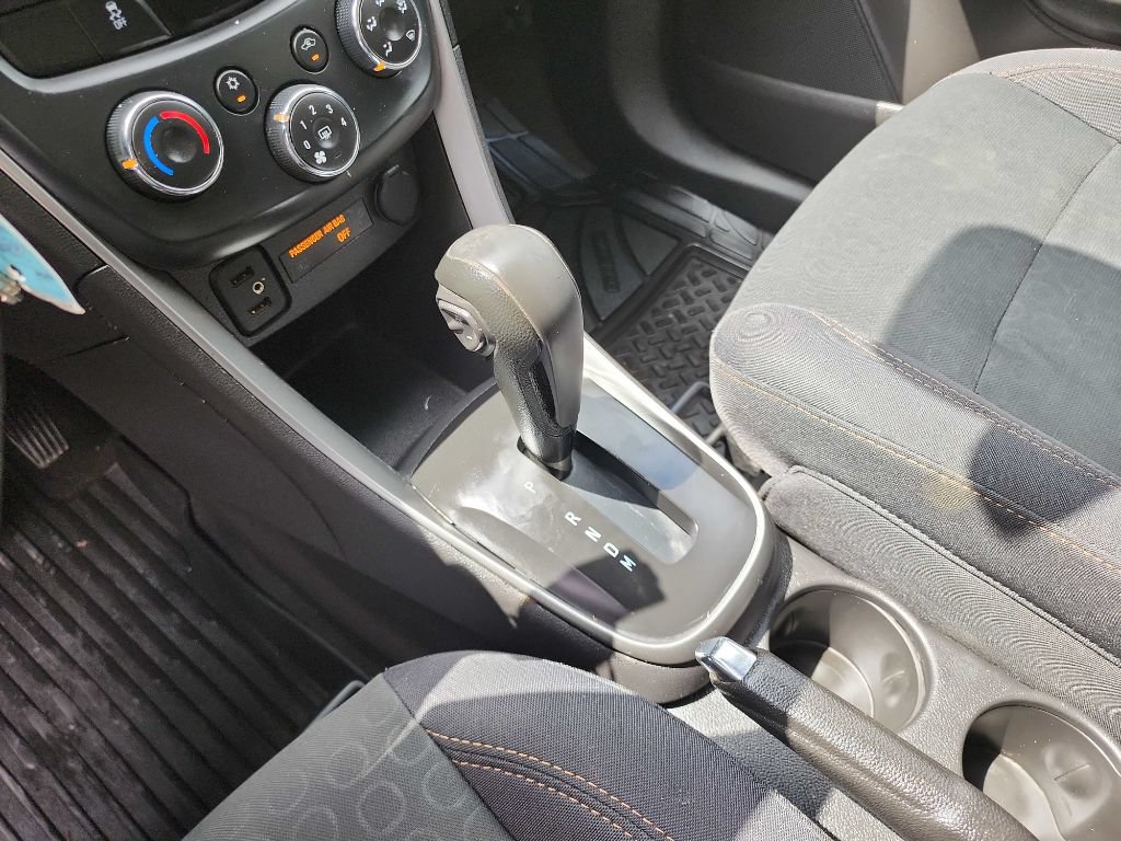 Used 2017 Chevrolet Trax LS FWD image 20