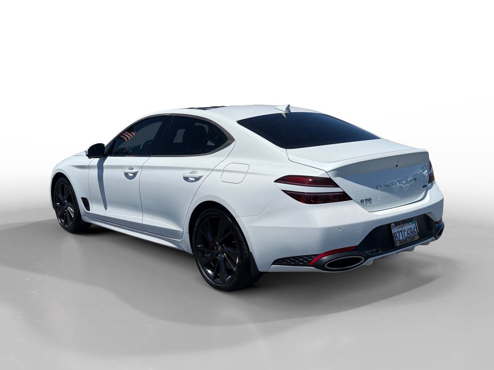 Used 2022 Genesis G70 3.3T RWD image 3