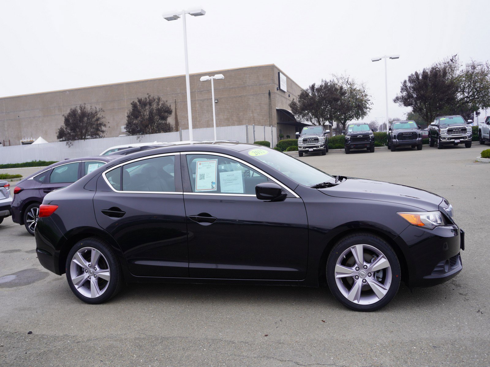 Used 2015 Acura ILX w/ Premium Package image 4