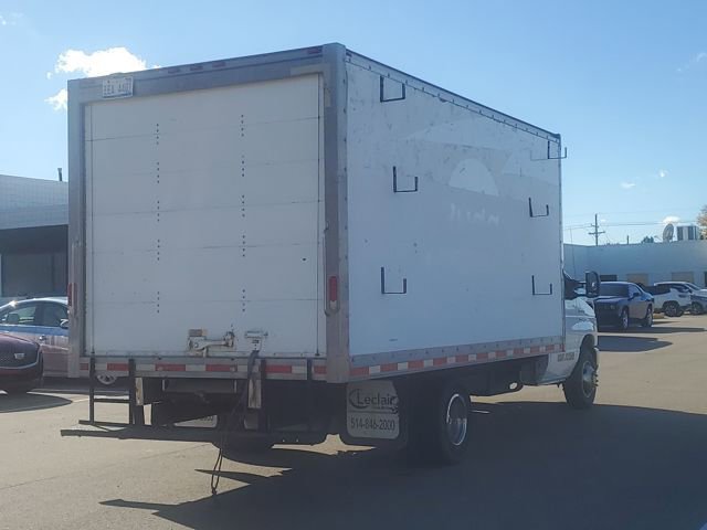 Used 2015 Ford E-350 and Econoline 350 Super Duty w/ Exterior Upgrade Package image 4