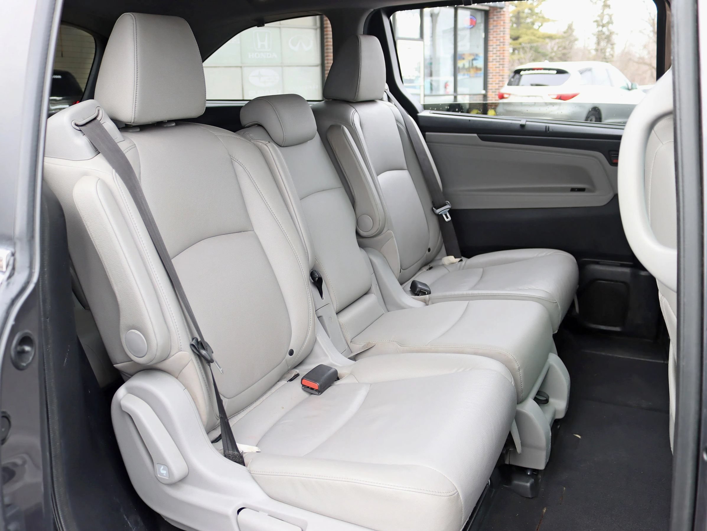 Used 2018 Honda Odyssey EX-L image 28