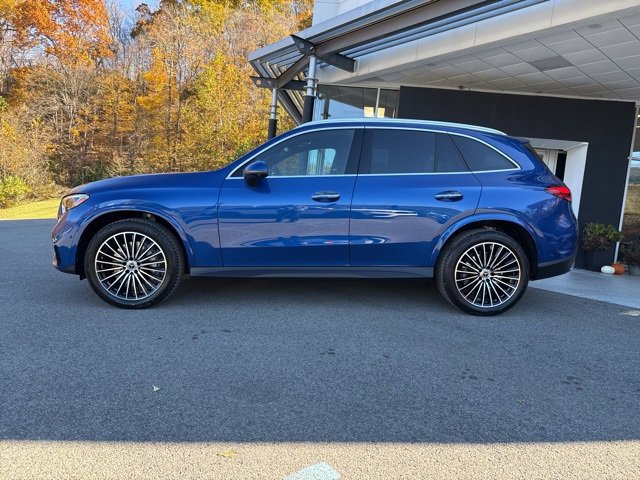 New 2026 Mercedes-Benz GLC 300 4MATIC image 2