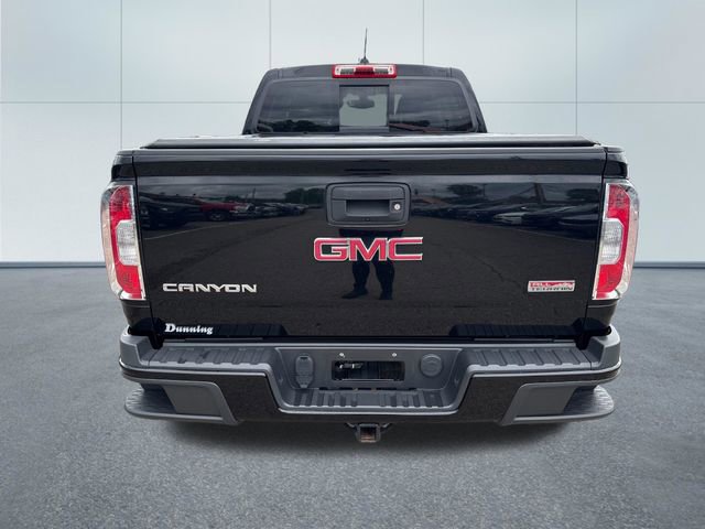 Used 2017 GMC Canyon SLE w/ All Terrain Package AWD/4WD image 3