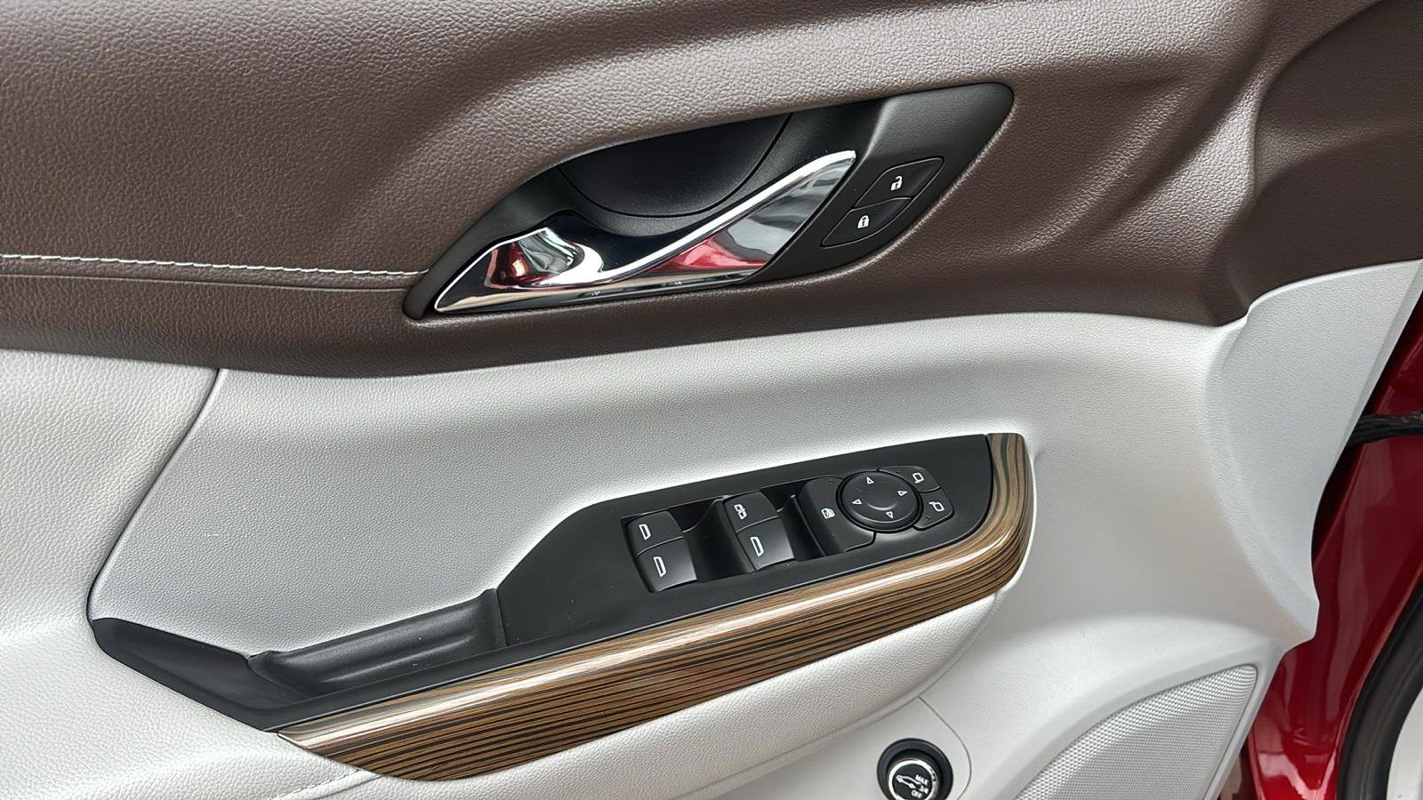 Used 2023 GMC Acadia SLE w/ Driver Convenience Package image 26