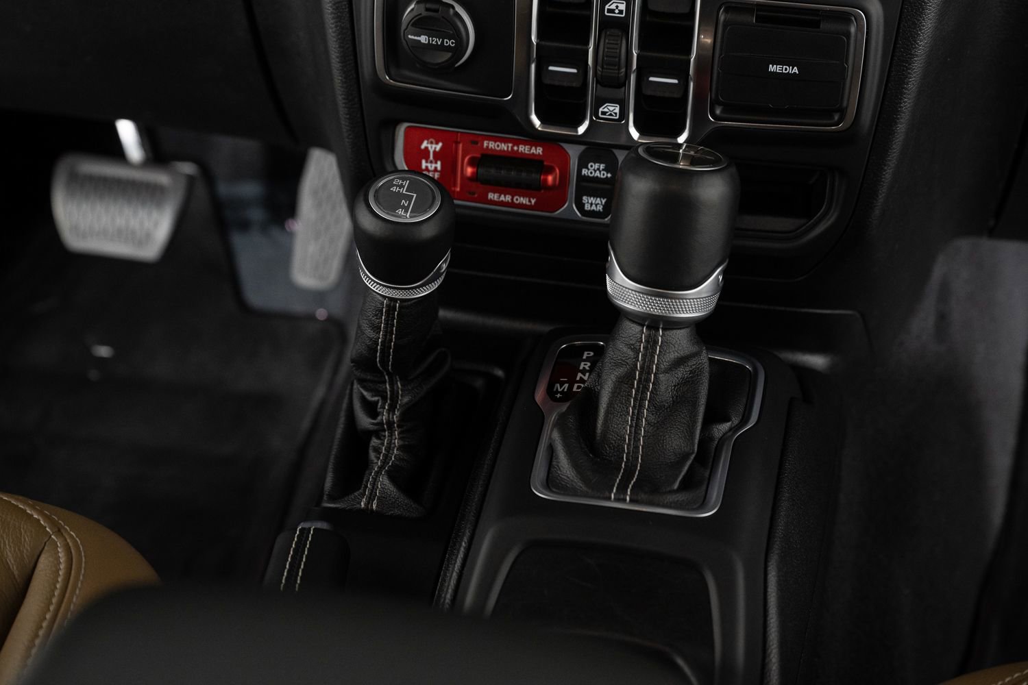 Used 2020 Jeep Gladiator Rubicon image 32