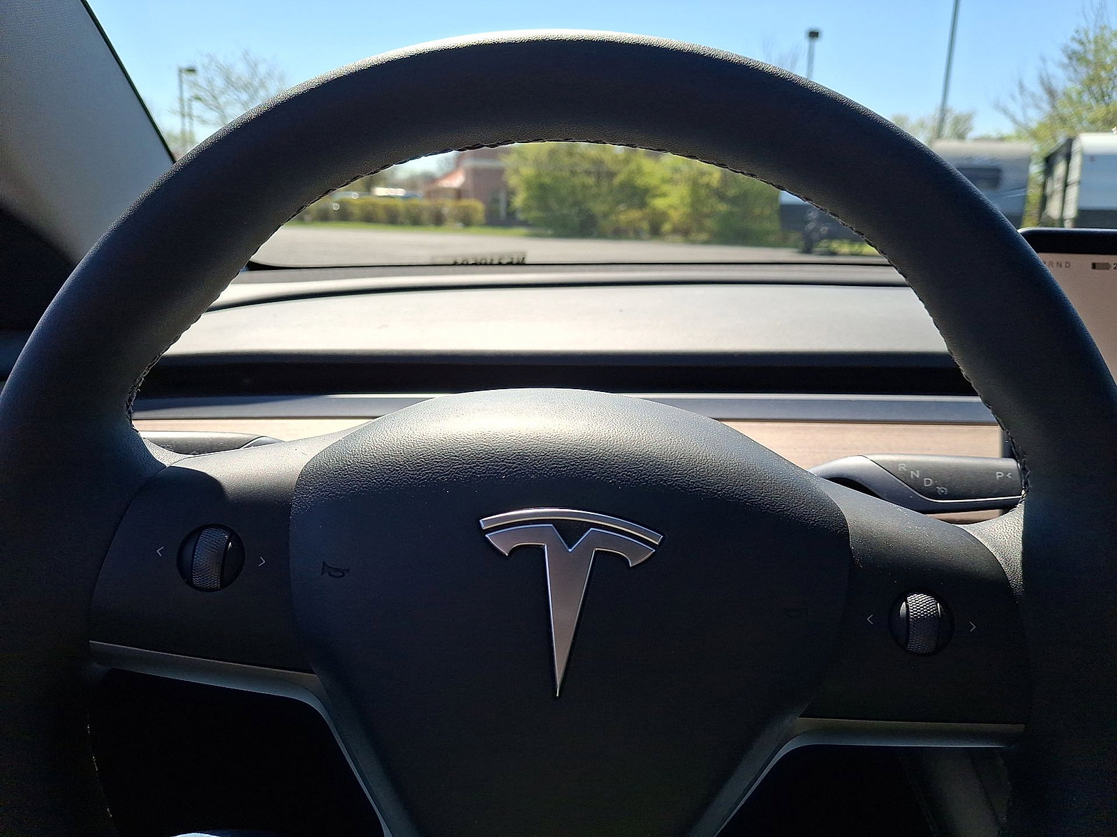 Used 2022 Tesla Model 3 image 16