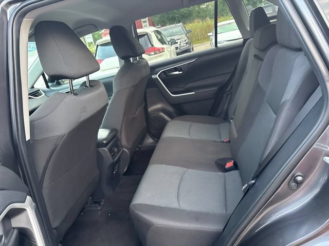Used 2024 Toyota RAV4 XLE AWD/4WD image 19