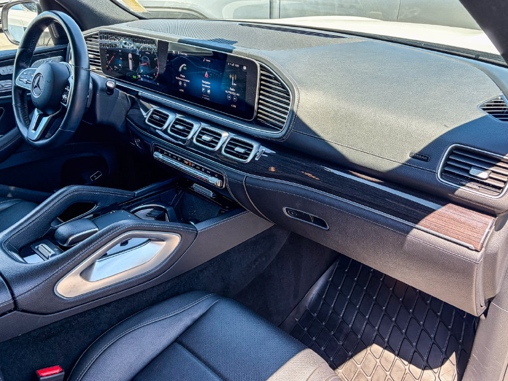 Used 2023 Mercedes-Benz GLS 450 4MATIC image 39
