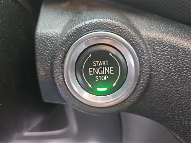 Used 2021 Chevrolet TrailBlazer RS w/ Sun and Liftgate Package image 17