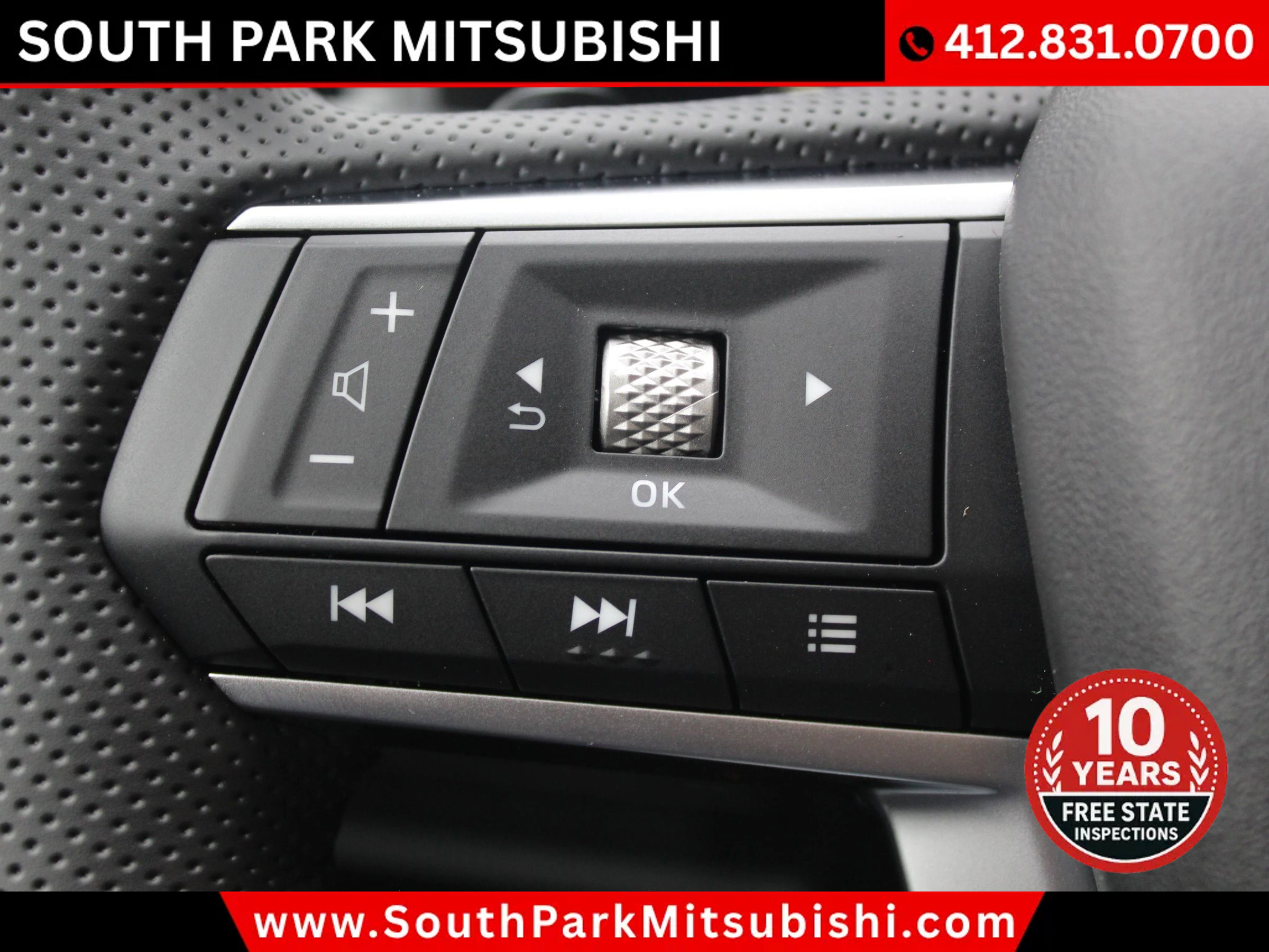 New 2025 Mitsubishi Outlander SE image 31