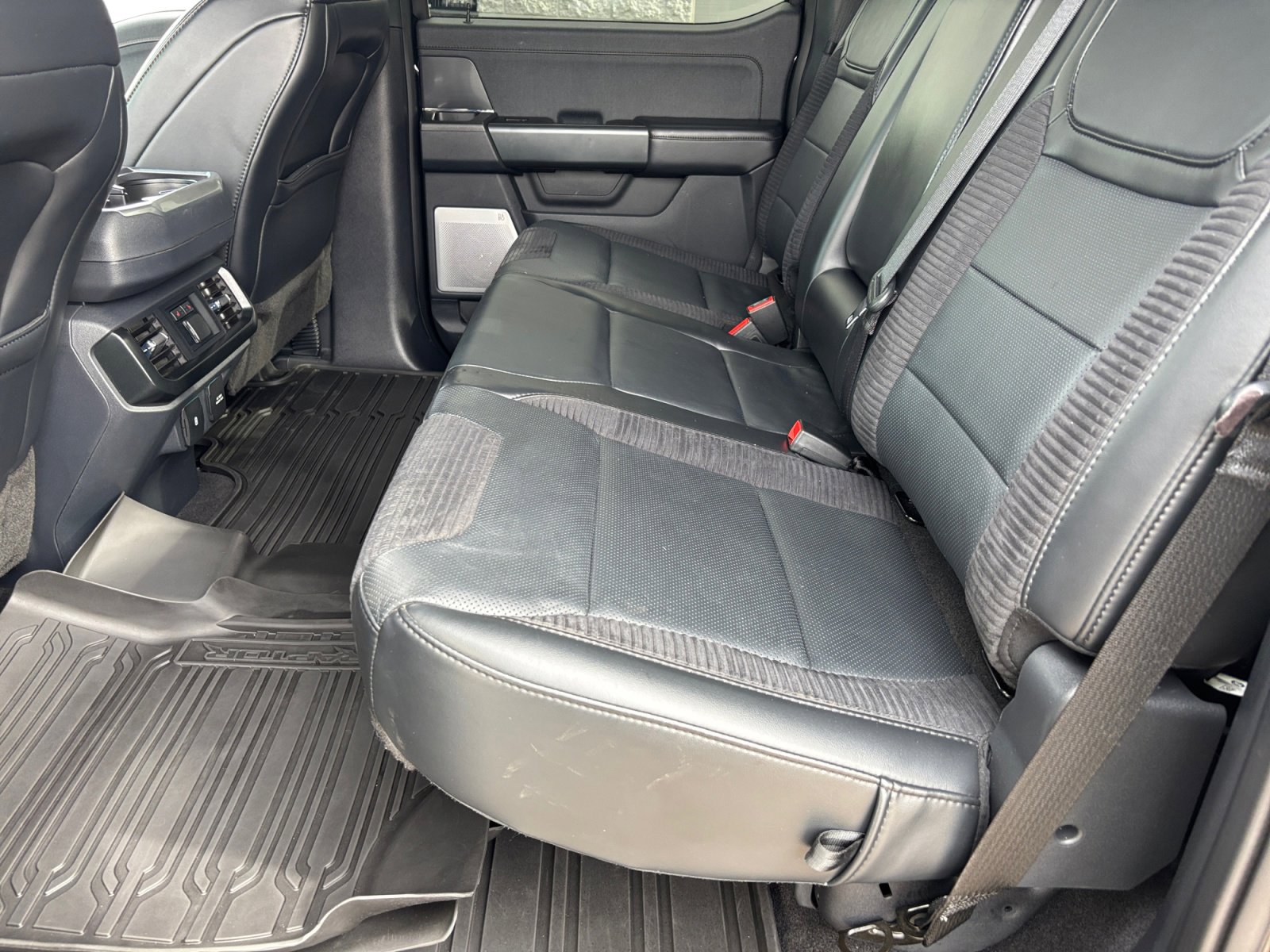 Used 2023 Ford F150 Raptor image 17