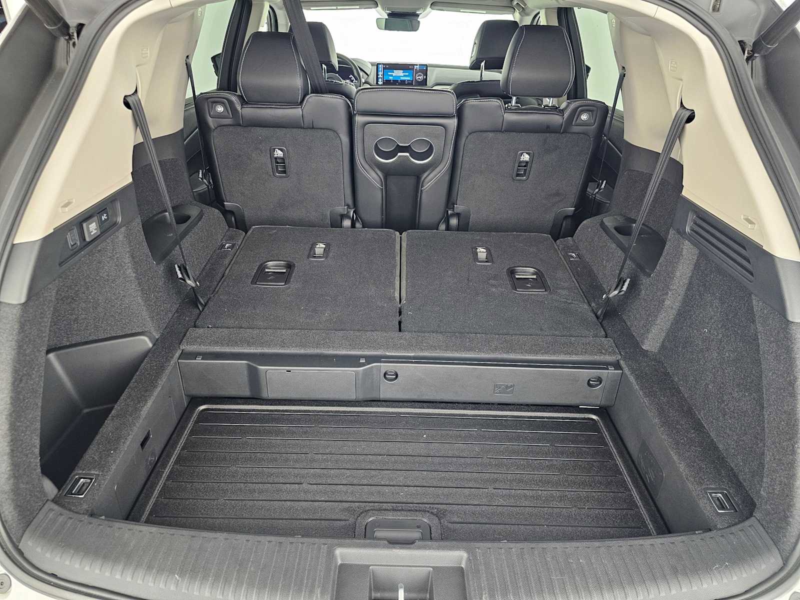 Used 2025 Acura MDX FWD w/ Technology Package image 16